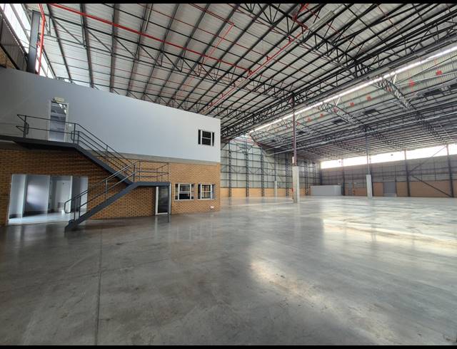 13,926M² WAREHOUSE TO LET IN GOSFORTH PARK
